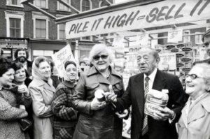  กองมันให้สูง ขายมันให้ถูก