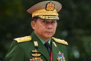 พม่าไม่มีเวลาแทงกบแล้ว 2 GENERAL MIN AUNG HLIANG