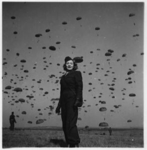 มาร์เลเน ดิทริช : บลอนด์ บอมบ์เชลล์ ทำลายนาซีด้วยเสียงของเธอ