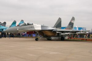 กะเทาะเปลือกยูเครนตีโต้กลับครั้งใหญ่ 3 Sukhoi Su 35S at MAKS 2009 airshow