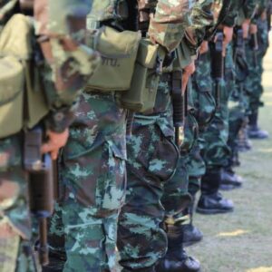 ถ้าทำรัฐประหารแค่ครึ่งเดียวจะเอากันไหม