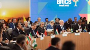 บันทึกการศึกษา: ผลกระทบของแซงค์ชั่นตะวันตกต่อการเสียชีวิต 38 ล้านคน (1970-2021)